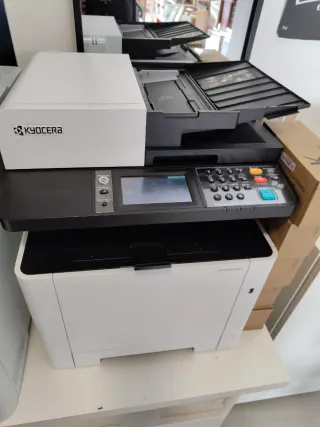 Impresora Kyocera Ecosys M5526cdw Láser Color