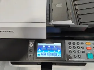 Impresora Kyocera Ecosys M5526cdw Láser Color
