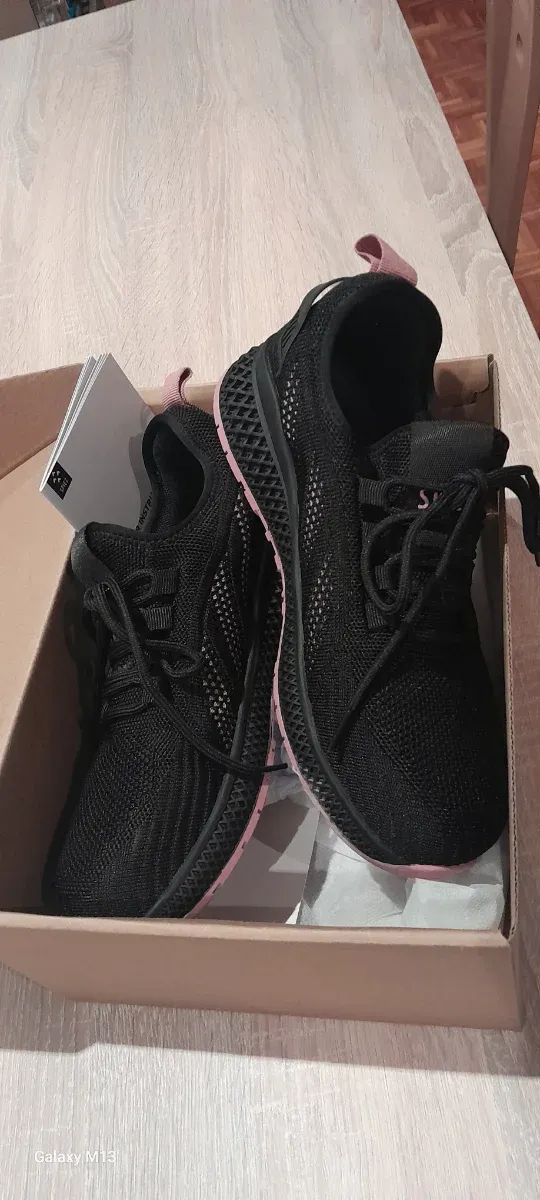 Zapatos seguridad chica talla 36