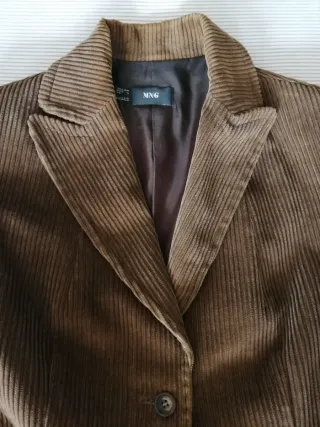 Traje pana marrón chaqueta y falda