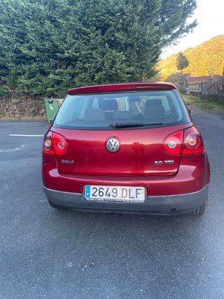 Volkswagen Golf 2005