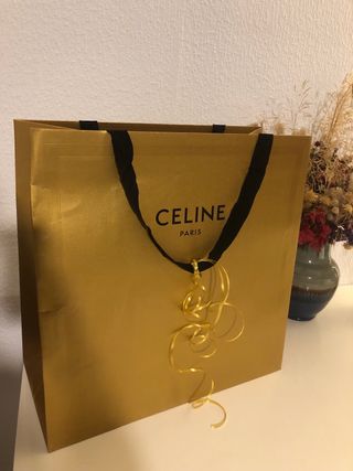 Bolsa de regalo grande Celine Paris dorada