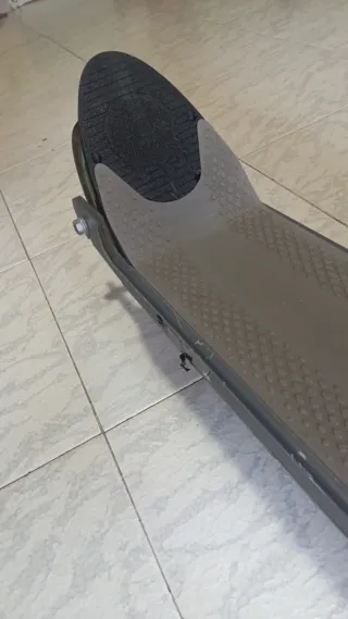 Patinete eléctrico youin XL gris