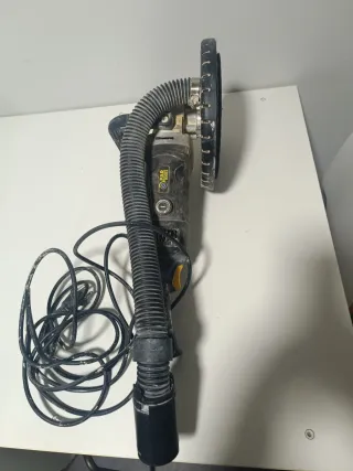 Lijadora de paredes con aspiración