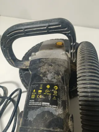 Lijadora de paredes con aspiración