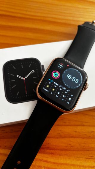 Apple Watch Series 6