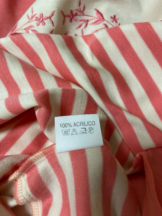 Pijama - camisón mujer. T/L  “ Leóni”