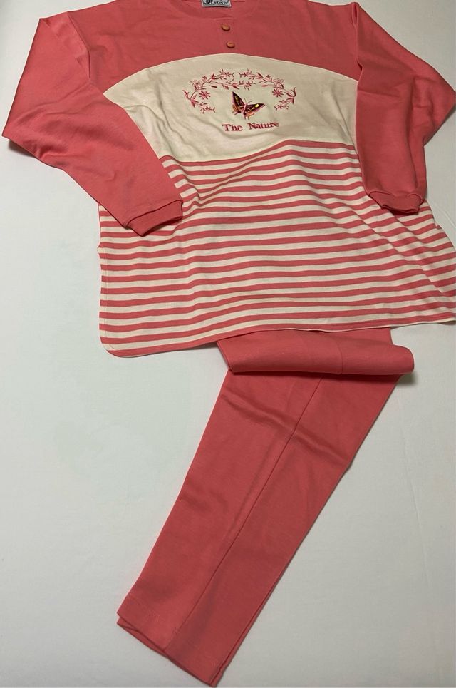 Pijama - camisón mujer. T/L  “ Leóni”