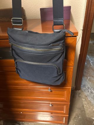 Bolso bandolera azul hombre