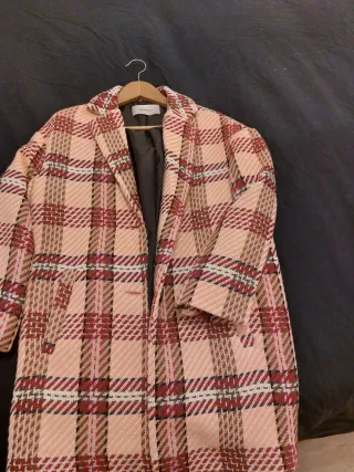 Abrigo largo cuadros rosa