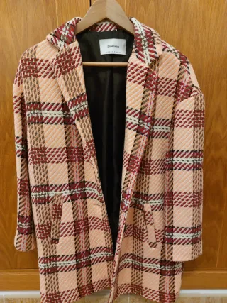 Abrigo largo cuadros rosa