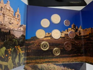 Cartera Euros Malta Year Set 2025