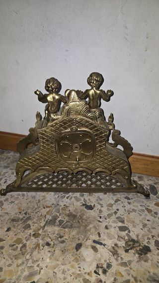 Reloj de sobremesa de bronce