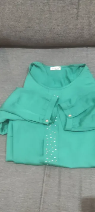 Blusa verde botella talla grande