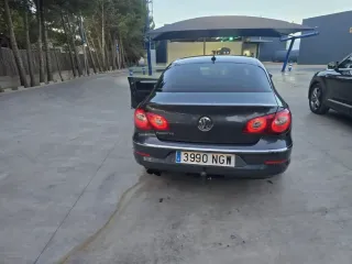 Volkswagen Passat CC 2010