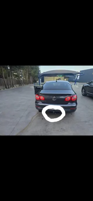 Volkswagen Passat CC 2010