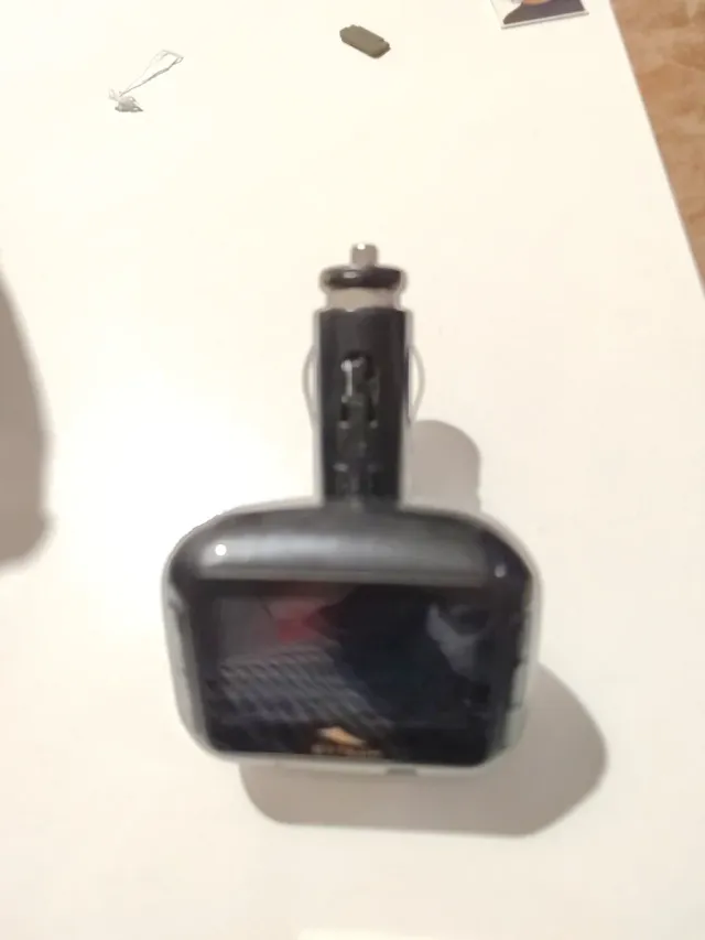 Trasmettitore FM Sytech per auto USB/SD/Aux