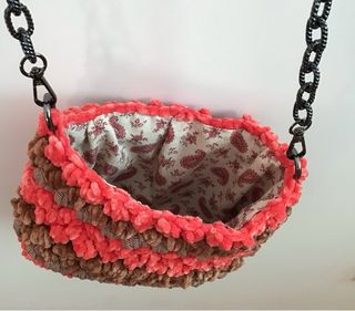 Tracollina uncinetto ciniglia marrone arancio