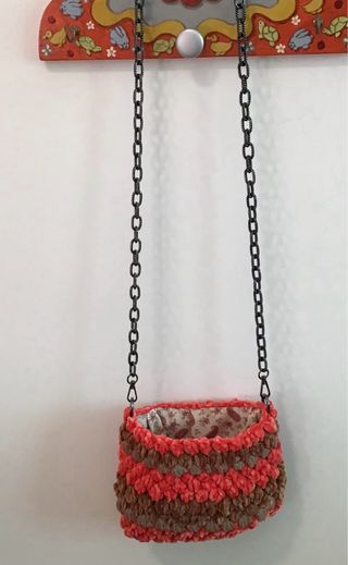 Tracollina uncinetto ciniglia marrone arancio