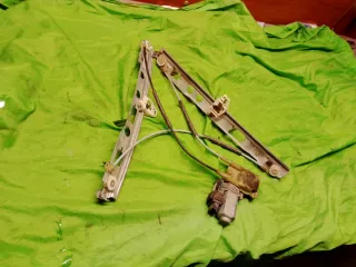 Elevalunas Delantero Izquierdo Megane 2, 5 Puertas