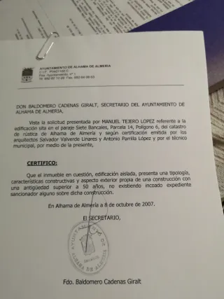 Terreno rustico con posibilidad construir cortijo.