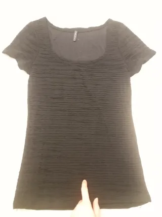 Camiseta negra manga corta Amisu