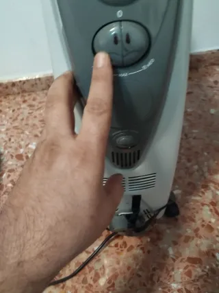 Brasero de aceite DeLonghi Rapido