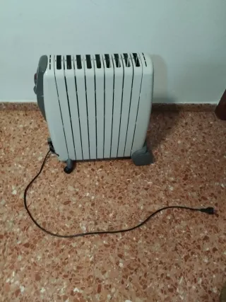 Brasero de aceite DeLonghi Rapido