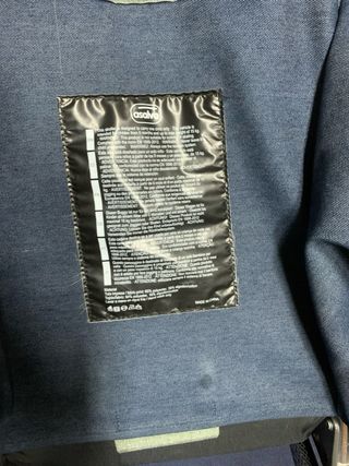 Silla de paseo, regalo plástico y guantes Mayoral