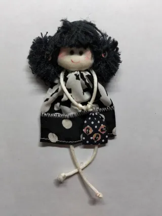Broche niña con bolso