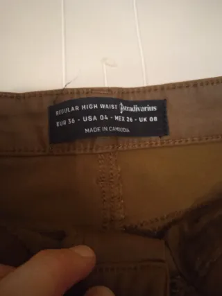 Pantalón Stradivarius Marrón