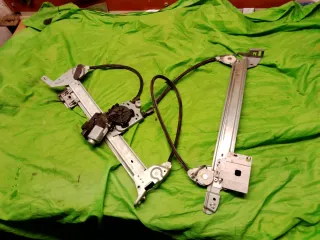 Elevalunas Megane 2 Cabrio Derecho