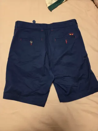 Pantalón corto azul