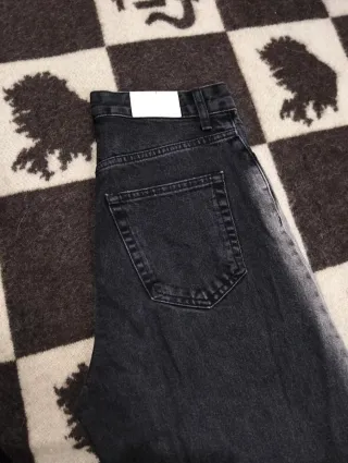 Pantalones vaqueros anchos grises