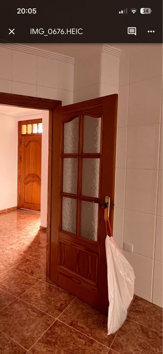 Puerta de roble maciza con cristal