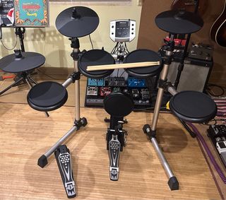 batería electrónica Millenium mps 150