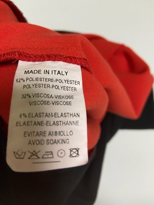 Camisola roja y negra. T/46 “ Éclá”