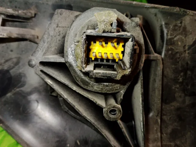 Retrovisor Izquierdo Megane 2 Eléctrico