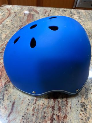 Casco infantil azul