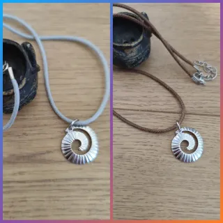 Gargantilla espiral de acero y cordón