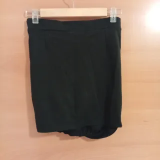 Falda negra Talla S