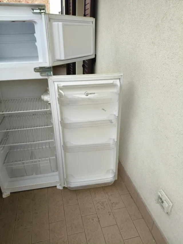 Frigorifero da incasso Atlantic