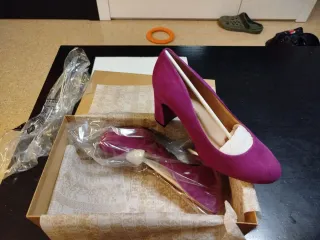 Zapatos Unisa Morados