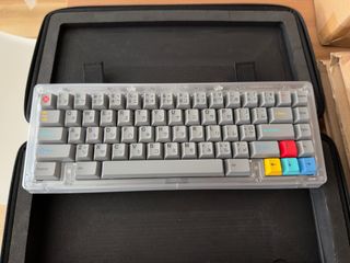 Teclado Mecánico Transparente