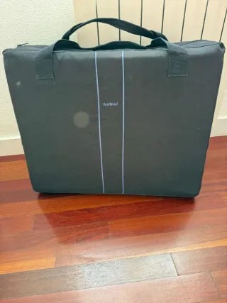 Cuna de Viaje BabyBjörn Light + Colchón