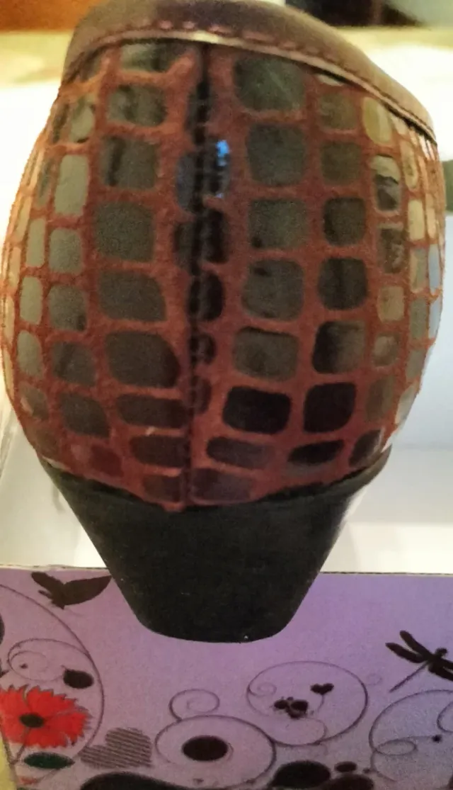 Zapatos de piel granate a estrenar