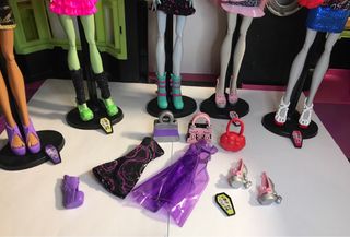 Monster High ghouls night out (leer precios)