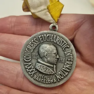 Medalla Congreso Eucarístico Barcelona 1952