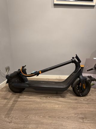 Patinete Eléctrico Ninebot E2 PRO 2024