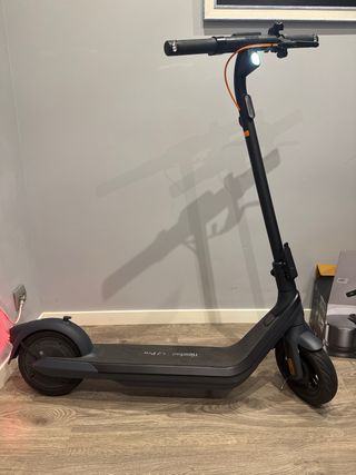 Patinete Eléctrico Ninebot E2 PRO 2024